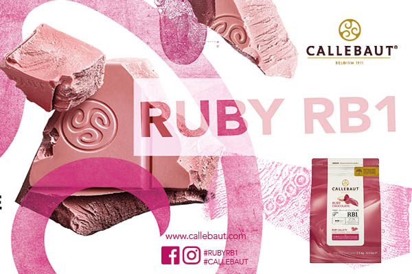 Ruby RB1 ile Callebaut®, ilk ruby çikolata reçetesini şeflere ve çikolata ustalarına sunuyor.