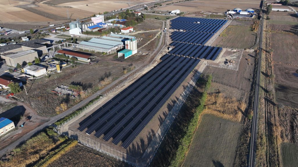 Aytaç’ın Güneş Enerjisi Santrali, Yıldız Holding’in Yeşil Dönüşümüne Güç Katacak